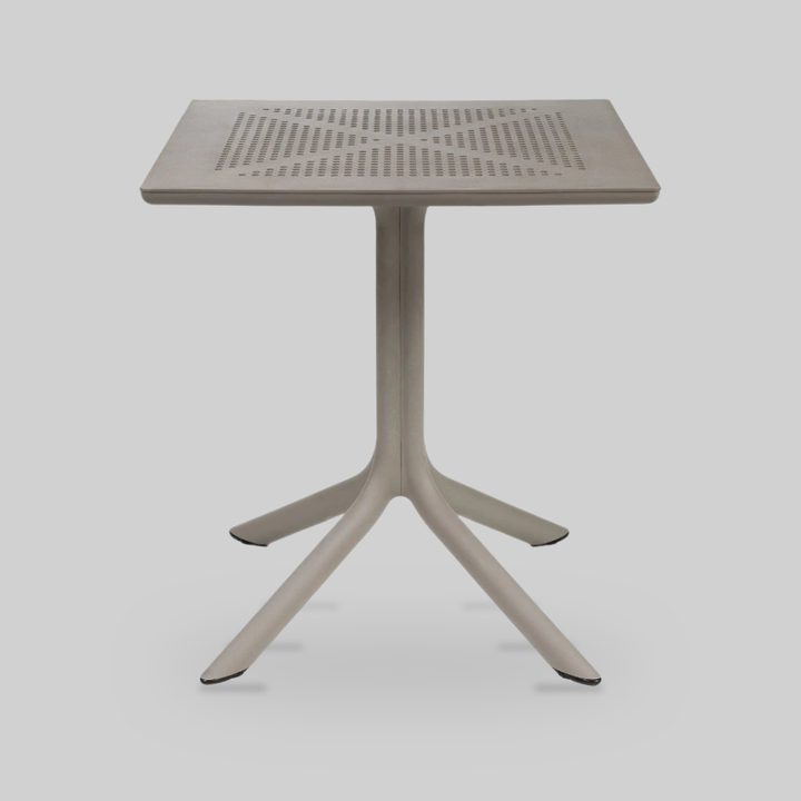 Clip 70 Table by Nardi, view 3