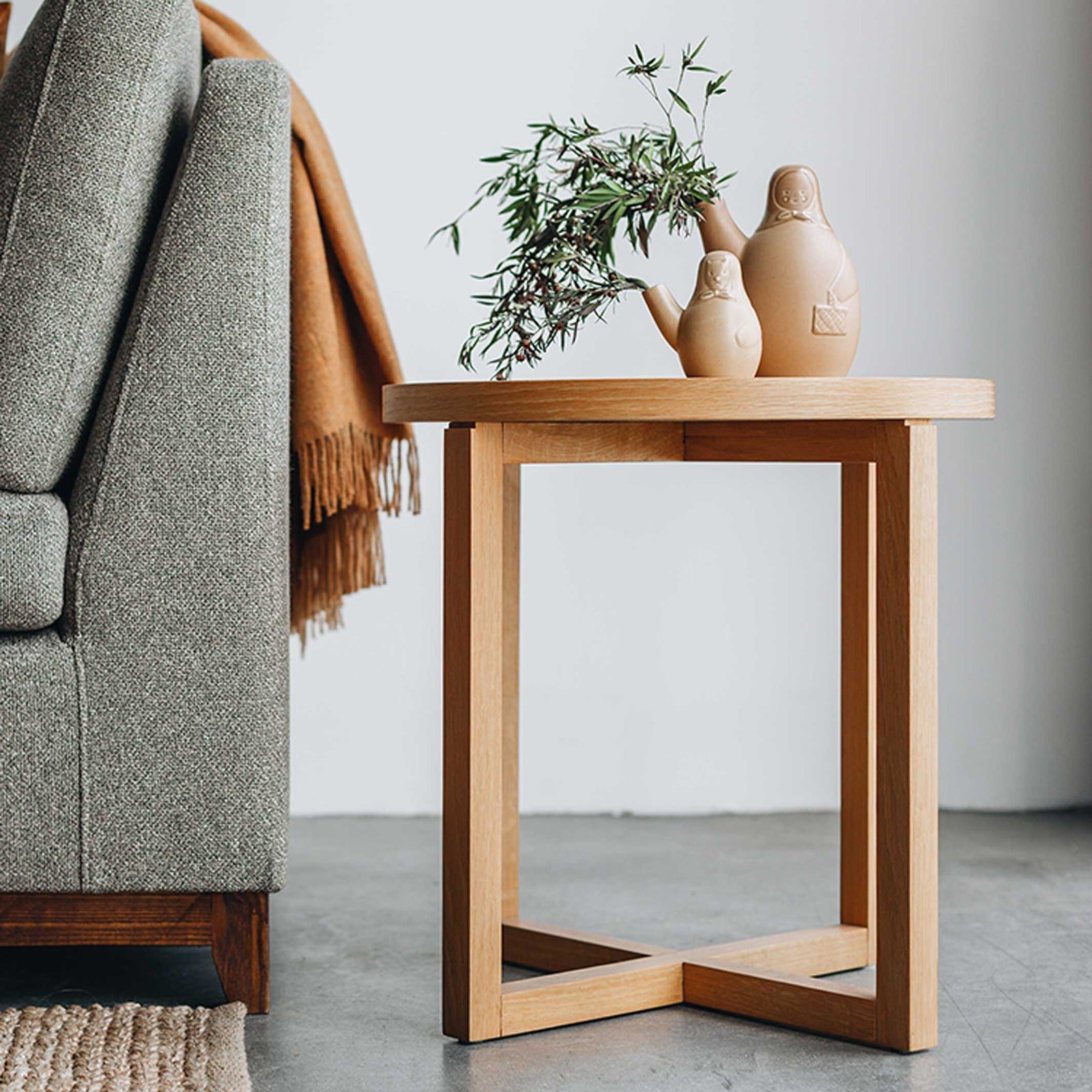 Cross Table by KMS, in situ