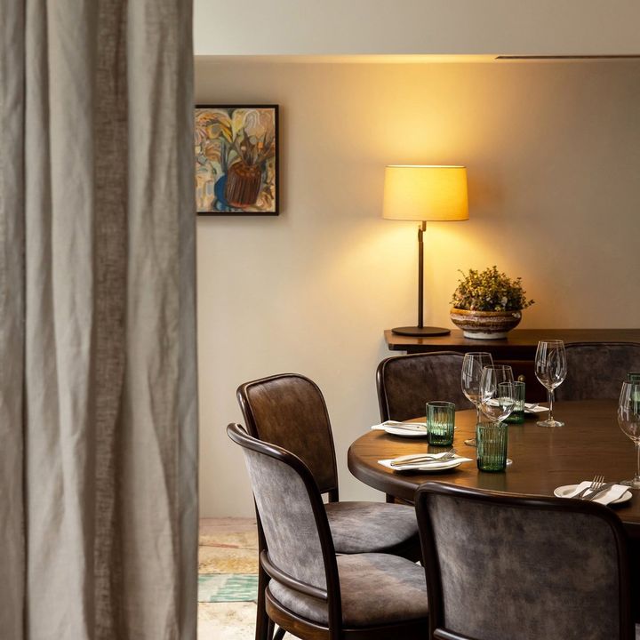 Hoffmann Chair by Thonet, in situ