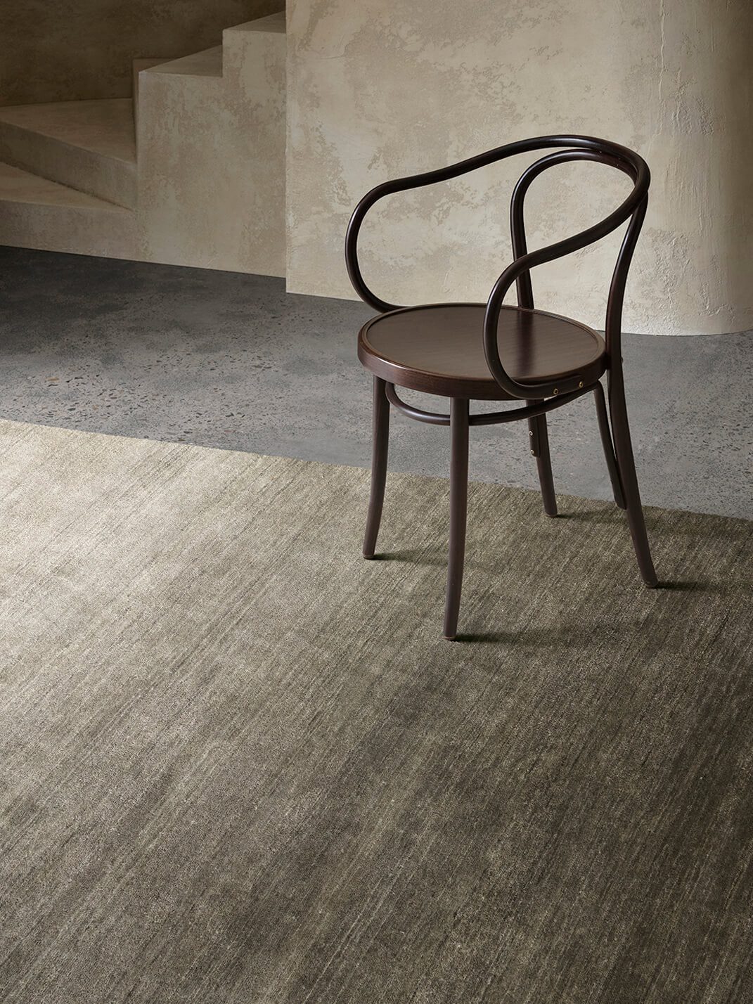 No. B9 Le Corbusier Armchair by Thonet, detail