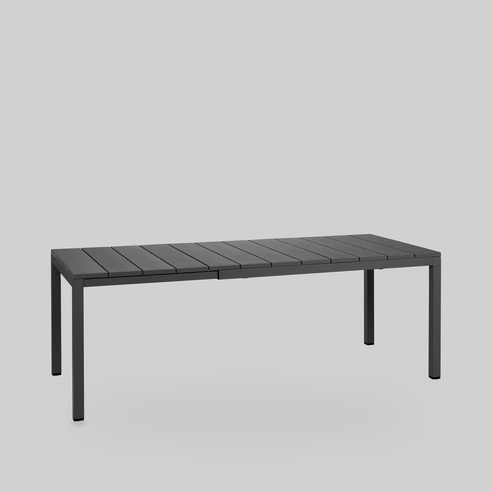 Rio 140/210 Extendable Table by Nardi