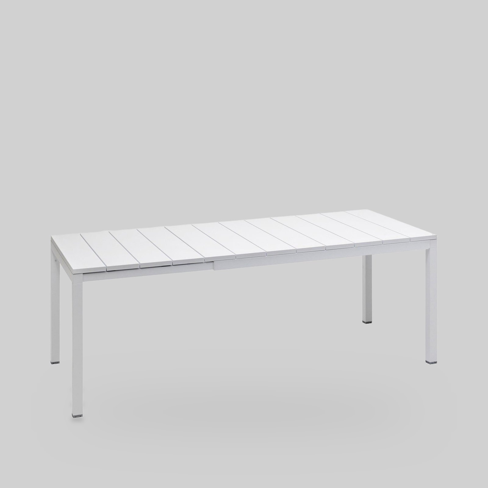 Rio 140/210 Extendable Table by Nardi