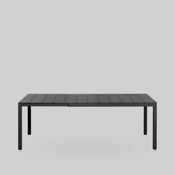 Rio Alu 140/210 Extendable Table by Nardi