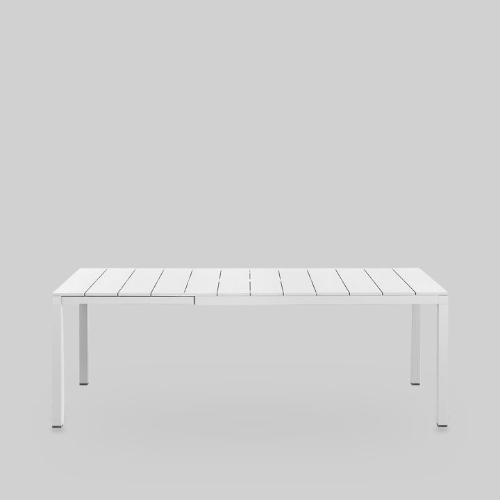 Rio Alu 140/210 Extendable Table by Nardi, view 3