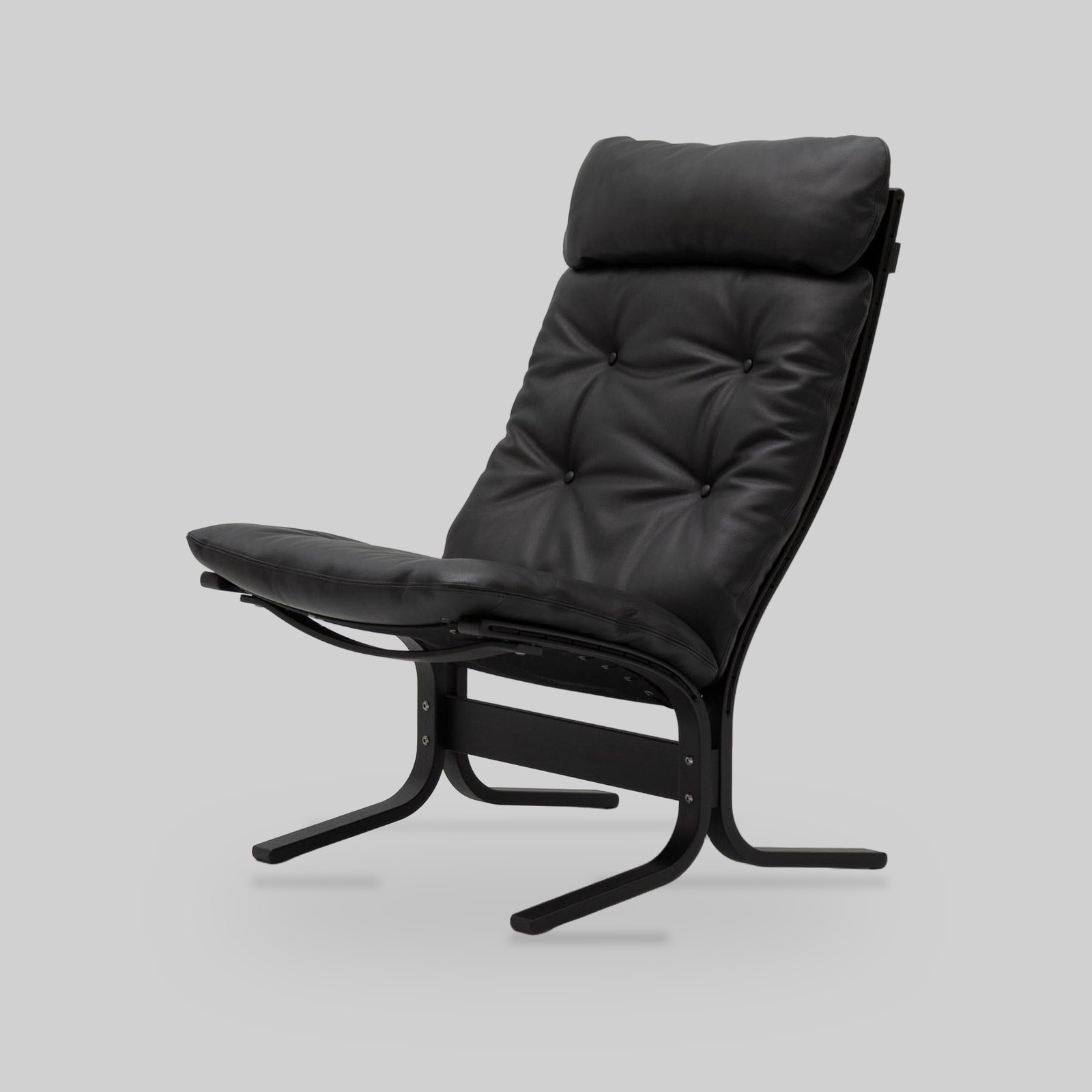 Siesta 300 Classic Chair High Back by LK Hjelle