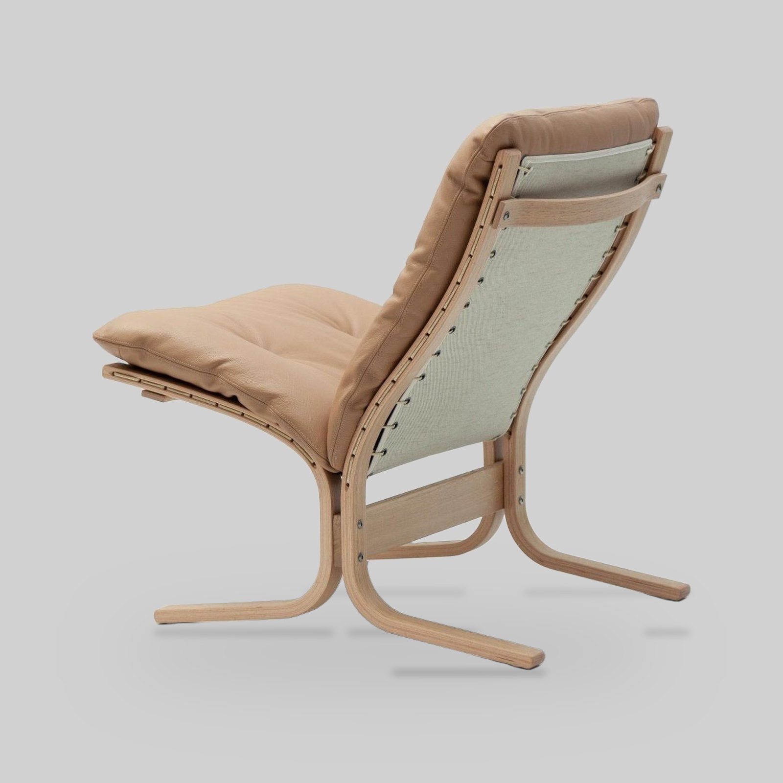 Siesta 302 Classic Chair Low Back by LK Hjelle