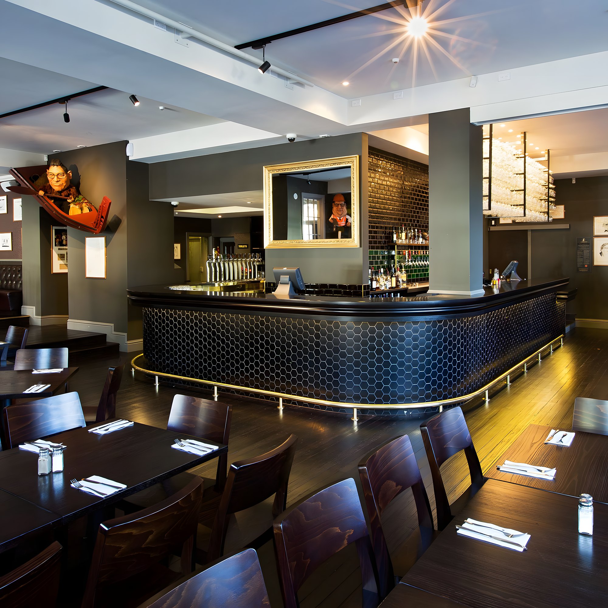 The Backbencher, Wellington